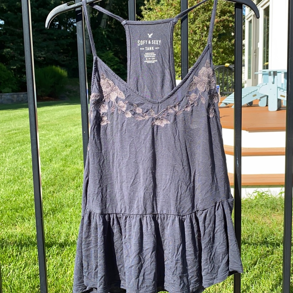 Embroidered, comfy AE tank top